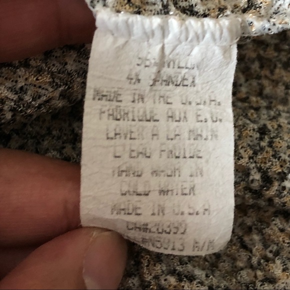 Ness Fine Popcorn Textured Mock Neck Long Sleeve Top - Picture 9 of 10